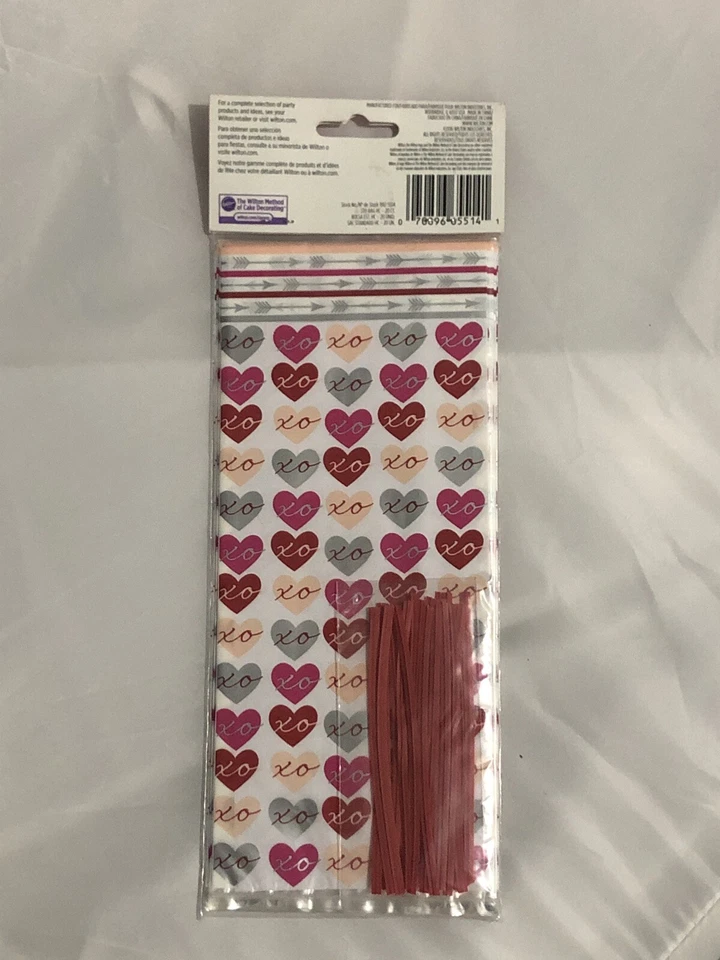 NEW Happy Valentine's Day Plastic Cello Treat Bags w/ties ~ 20 BAGS ~ 4" x 9.5” - Image 2 of 4