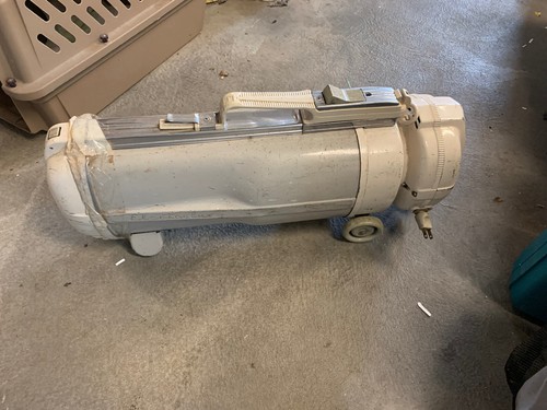 Vintage Electrolux Model 2 Canister Vacuum Metal WORKING MACHINE - Picture 1 of 11