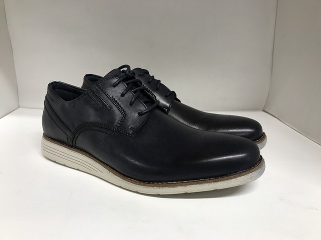 rockport total motion sports dress plain toe