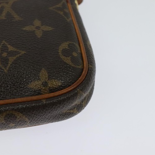 LOUIS VUITTON Monogram Pochette Cancun Schultertasche M60018 LV Auth 120085 - Bild 16 von 20