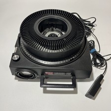 Kodak Carousel 750H Slide Projector w/ Remote Powers On READ