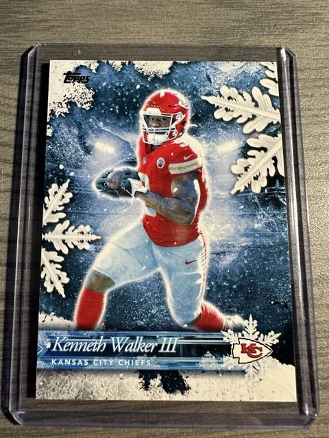 2026 Topps Holiday Football Kenneth Walker III Frozen Fields Insert FF-12 SP