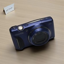 FUJIFILM FinePix F900EXR Blue Digital Camera 16.0MP 20x Zoom EXR CMOS II Exc  
