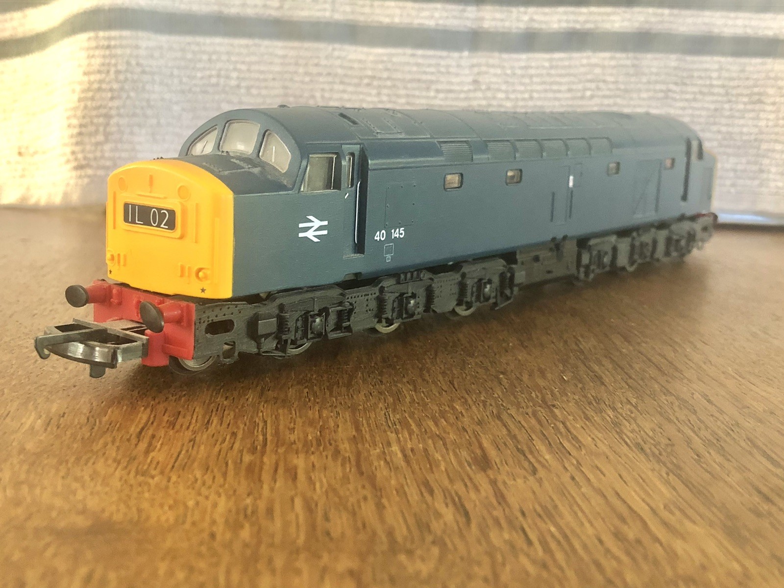 Picture 4 of 9