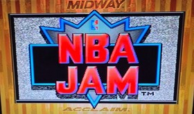 Sega Genesis 16 Bit Video Game System Complete w/all cords and NBA Jam game.