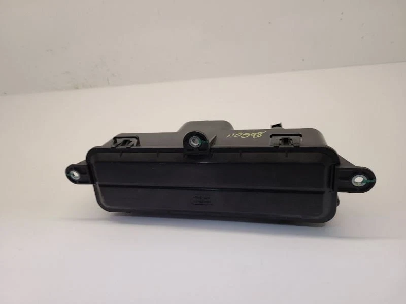 2010-2015 Chevrolet Equinox GMC Terrain Liftgate Hydraulic Pump Motor - Image 2 of 4