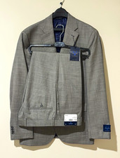 Jack Victor Gray Suits. 100 Wool. Check available sizes in description.