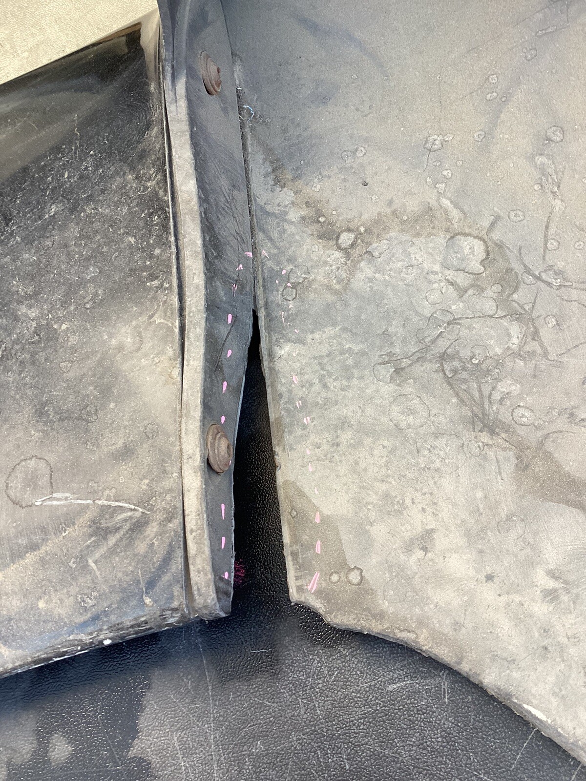 2002 2003 2004 2005 MASERATI QUATTROPORTE REAR BUMPER COVER OEM