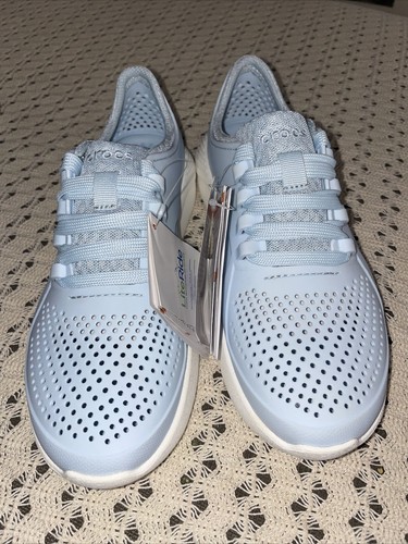 crocs literide light blue