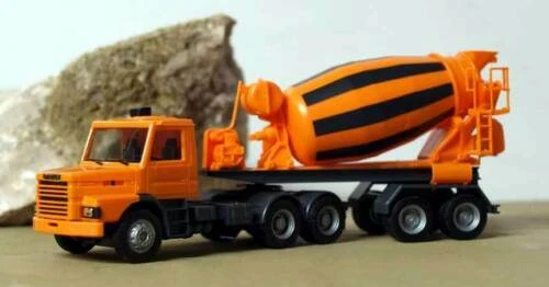 Ungeöffnete Scania Auto- & Verkehrsmodelle mit Lkw