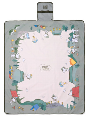 Snoopy Beagle Scouts  Waterproof  Picnic Mat (100% Authentic Item)