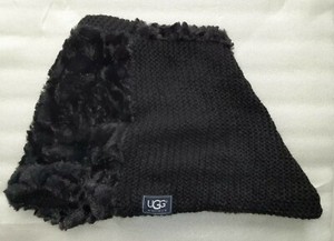 ugg faux fur scarf