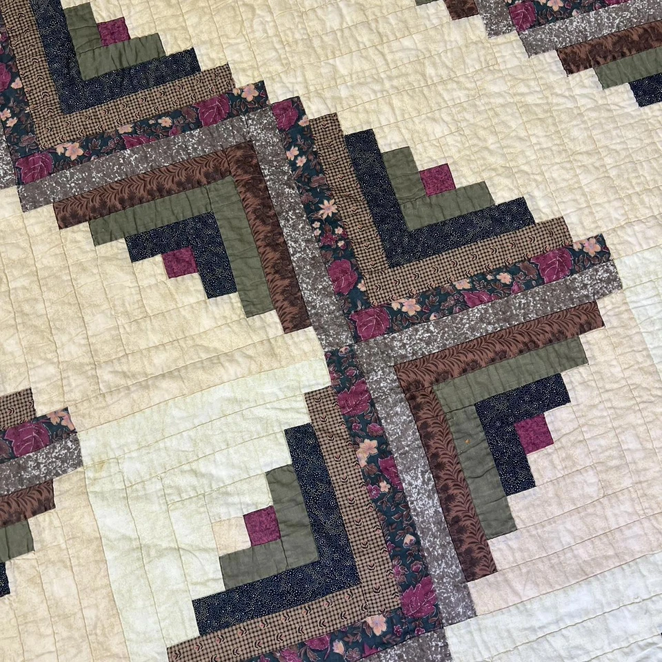 Edredón de cabaña de troncos vintage - Elegante diseño de retazos hecho a mano años 80 Foto 4 de 4