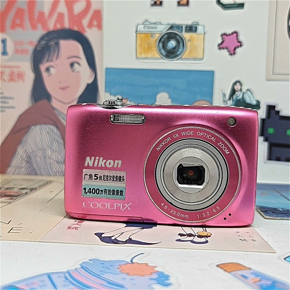 Nikon COOLPIX S3100 Digital Camera 14.0MP AE/FE Lock with