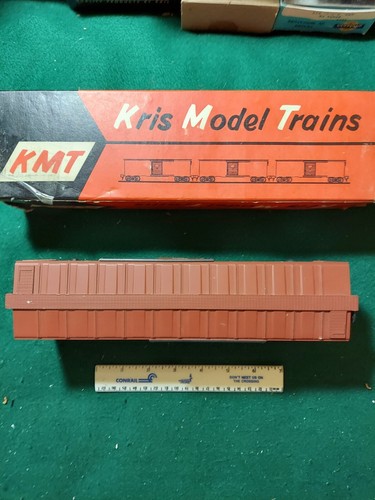 KMT #54615 NORFOLK AND WSTERN BOX CAR - Picture 5 of 5