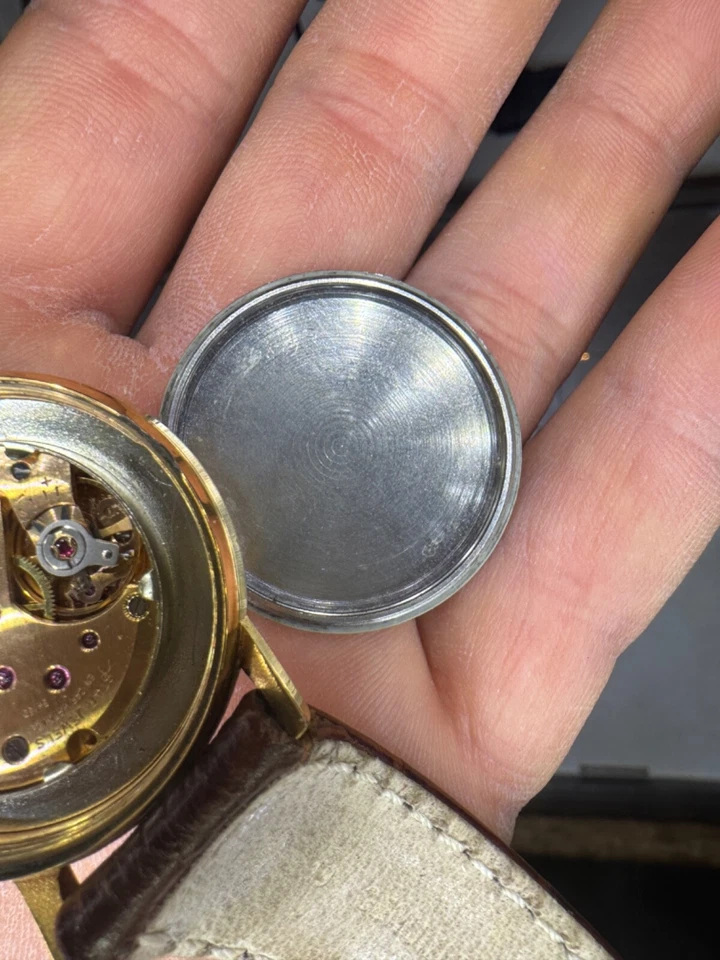 Enicar Vintage Referenza 100/177CS Carica Manuale Cassa Placcata Oro Usato - Imagem 4 de 4