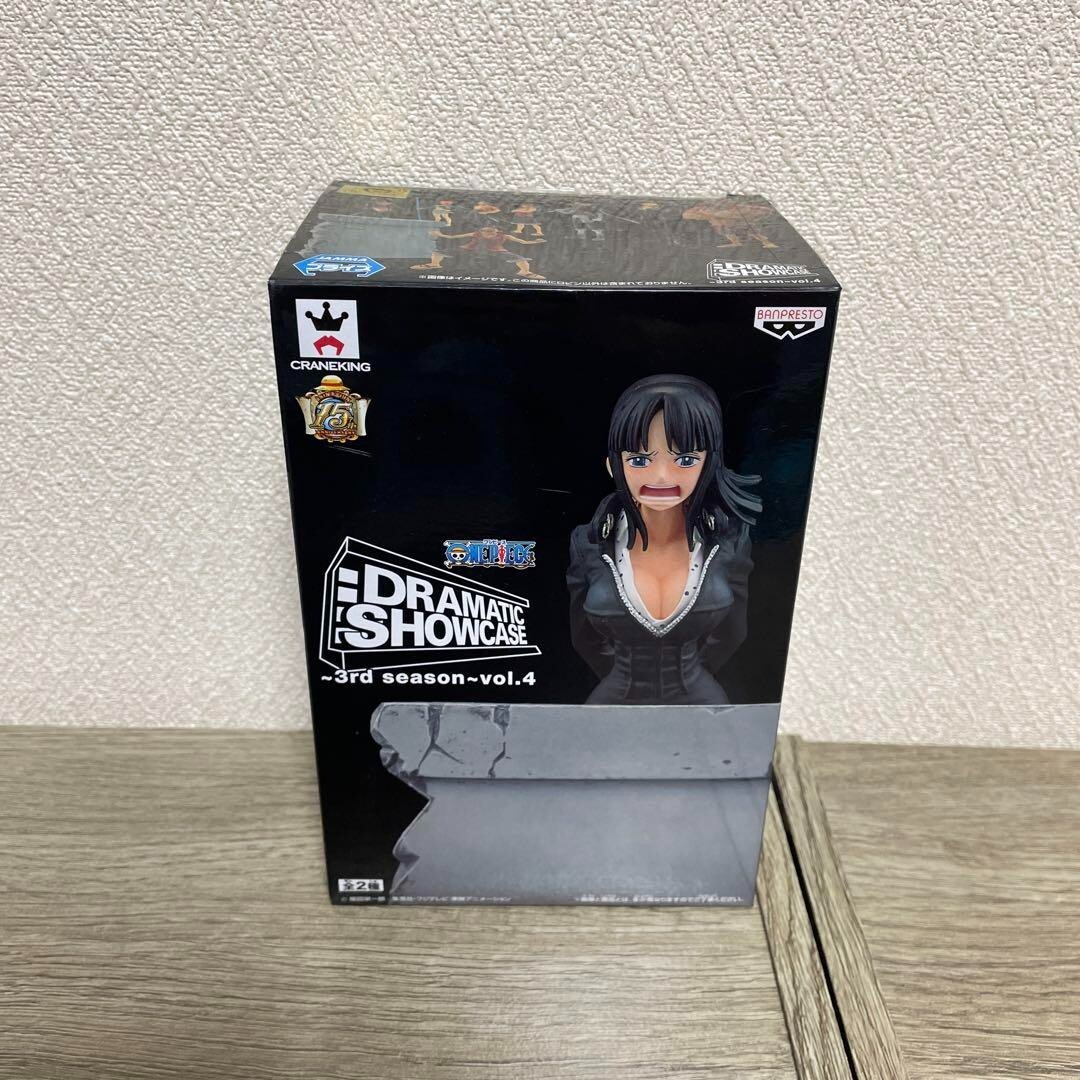 ONE PIECE/DRAMATIC SHOWCASE ロビン One Piece Nico Robin Figure Banpresto DRAMATIC SHOWCASE
