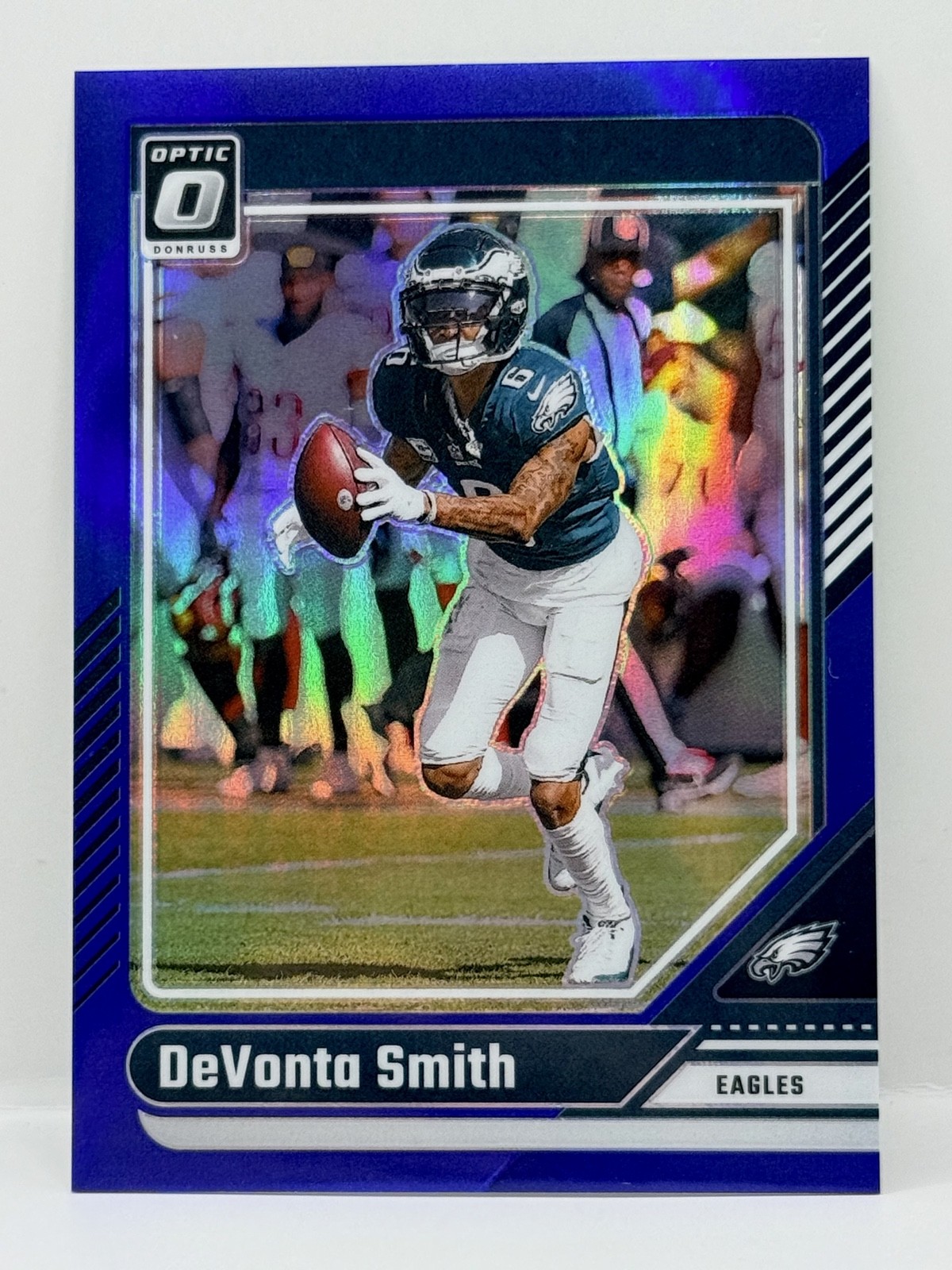2024 Panini Donruss Optic - Devonta Smith #161 Blue Prizm /199