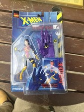 Marvel  1997 X-Men Robot Fighters Jubilee Action Figure Sentinel Grabbing Hand ￼