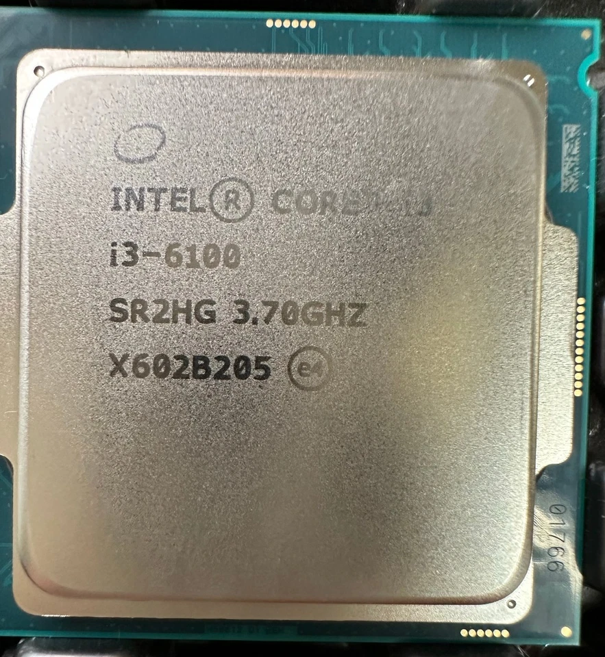Intel Core i3-6100 CPU @ 3.70GHz (Lot of 4) - Image 2 of 3