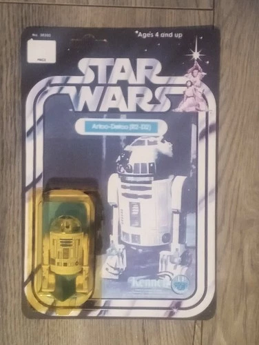 Star Wars 1977 Authentic R2D2 Sealed On card (Read Description)