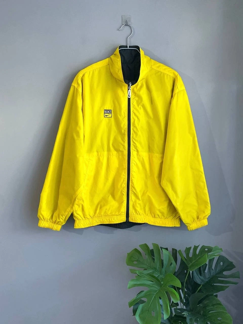 Vintage Nike 90s Men's Bilateral Nylon Track Jacket Y2K, Size M