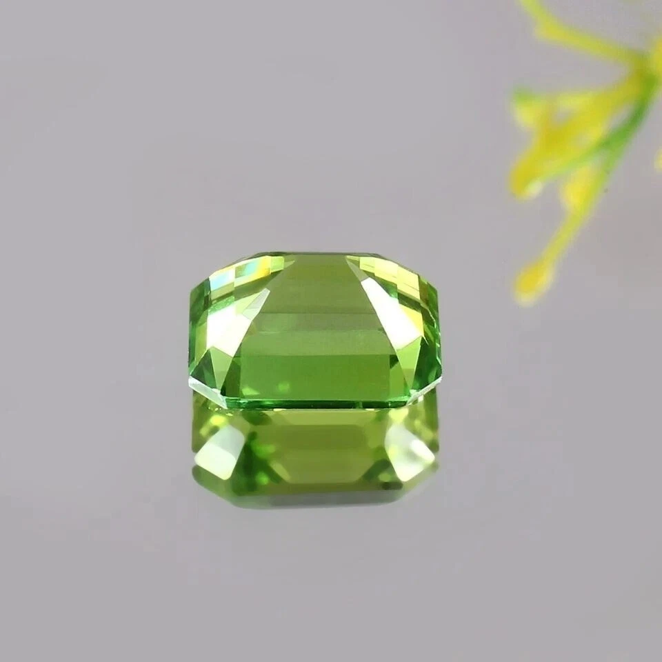 Stunning Green Peridot Emerald Cut 6-8 Ct Natural Loose EGL Certified Gemstone - Image 4 of 4