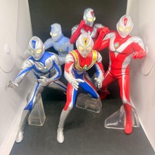 Ultraman Dyna 5-teiliges Set Figuren Flash, Strong, Miracle, Night &...