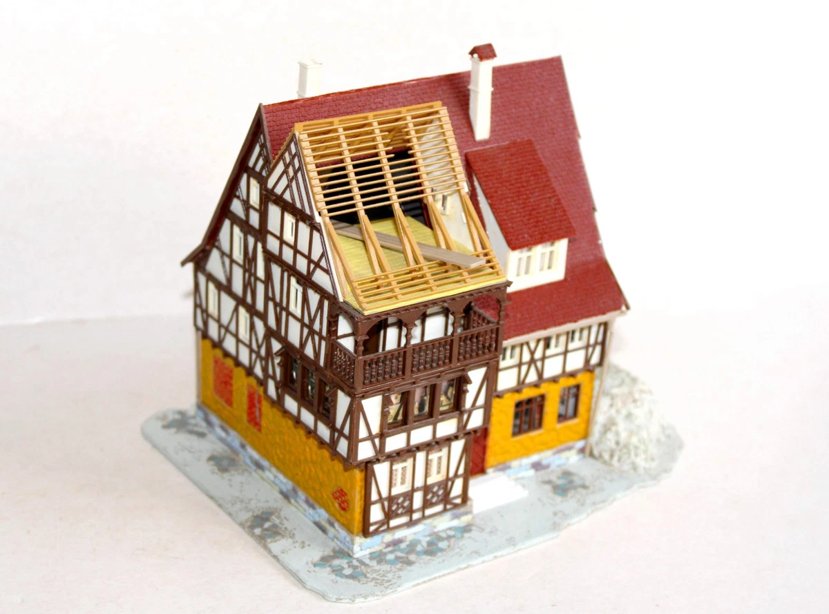 Maquette à monter de batiments administratif HO 1/87 modelisme ferroviaire