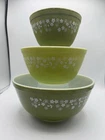 Pyrex Spring Blossom Set of 3 Nesting Mixing Bowls 401 402 403 Crazy Daisy