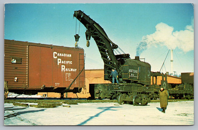 Postcard WI Soo Line Steam Crane # W2 Chippewa Falls, Wisconsin Yard