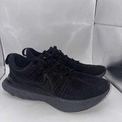 Nike React Infinity Run Flyknit 2 Men Size 10.5 Triple Black Sneakers CT2357-003