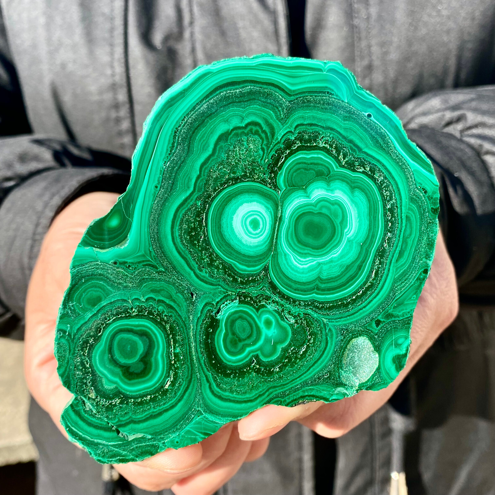 202G Natural malachite flake quartz crystal mineral specimen Reiki decoration -
