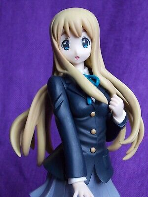 Action Figure Tsumugi Kotobuki 23cm Sq Quality Banpresto K-on Original