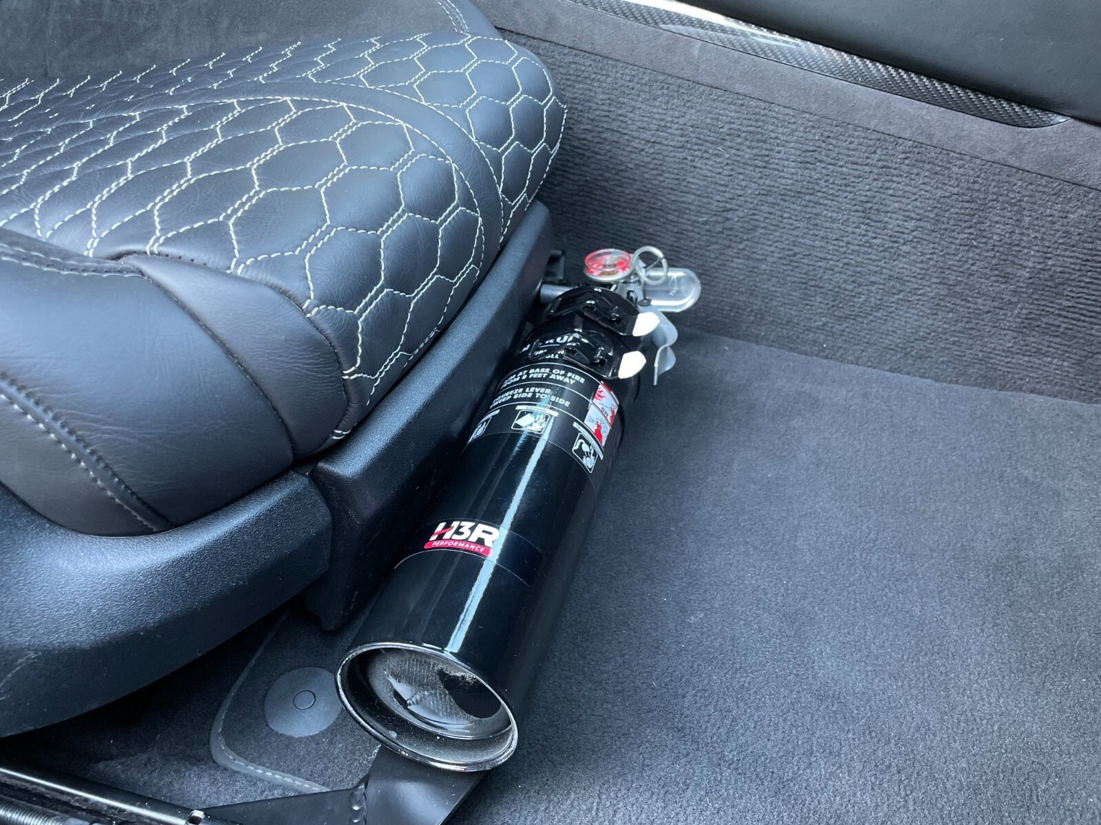 Audi R8 Seat Mounted Fire Extinguisher