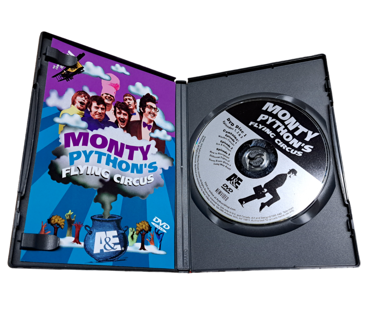その他 Monty Python's Flying Circus 1 [DVD] Monty Python's Flying Circus - Set 1: Season 1 DVD, 1999, 2-Disc