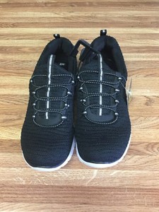 womens wide width black sneakers