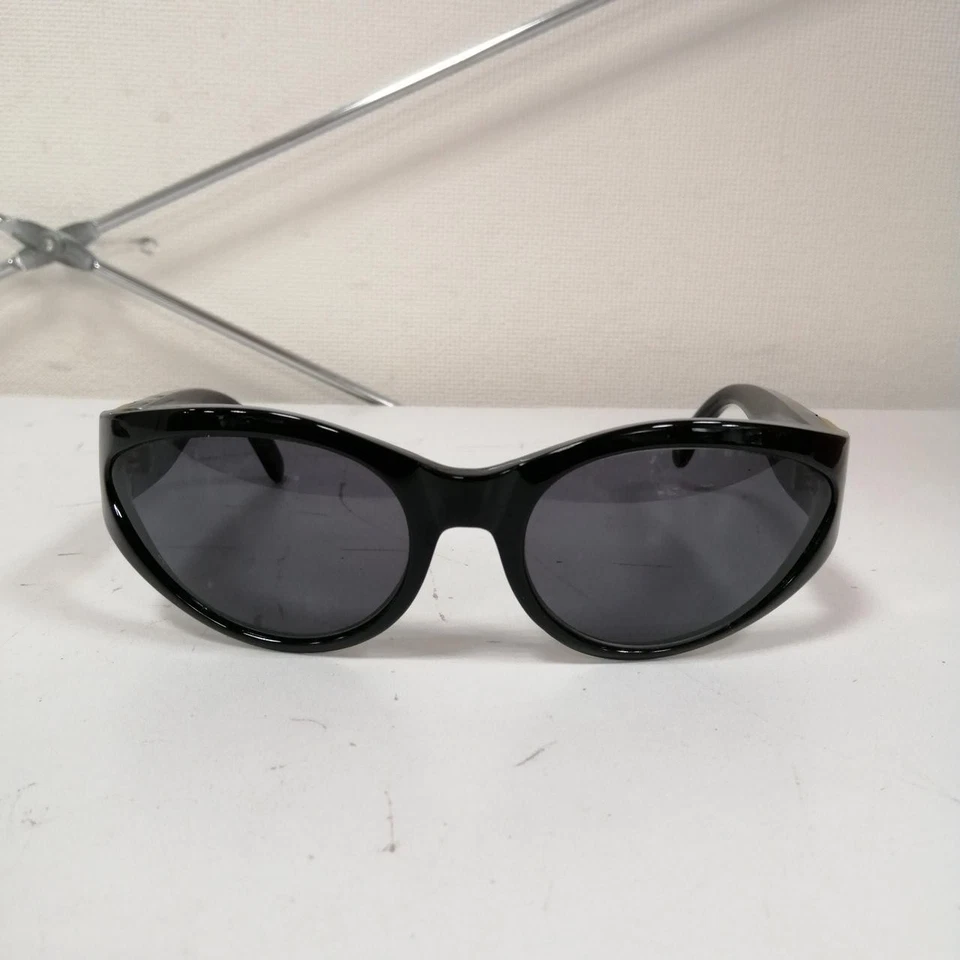 Gafas de sol Gianni Versace Mod.460 negras años 90 hechas en Italia logotipo de Medusa vintage Foto 2 de 4