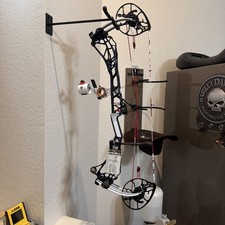 Mathews Arc 30 Anniversary America Bow