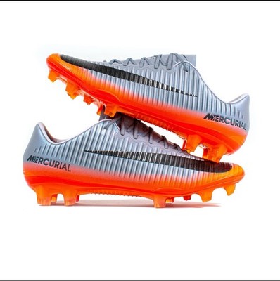 Nike MERCURIAL VAPOR XI CR7 2017 FG Soccer Cleats
