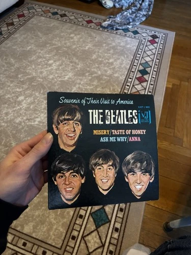 The Beatles Souvenir Of Their Visit To America VJEP 1-903 US 45 Picture Sleeve