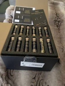 NEW Open Box HOMEMADE GIN Making KIT Your Own SPIRIT/spices/ Botanicals.      *B