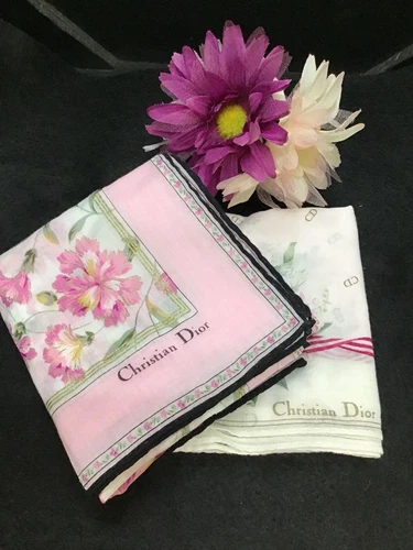 Christian Dior 2 mouchoirs coton 45cm 17" carré fleur rose