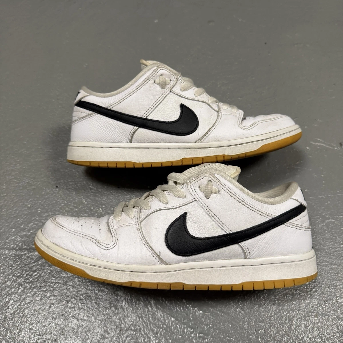 Nike SB Dunk Low Pro Black for Sale - Authenticity Guaranteed - eBay