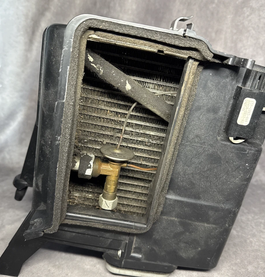 96-00 Honda Civic A/C Evaporator Core + Housing EK EX DX LX Si 80210-S04-003 - Image 4 of 4