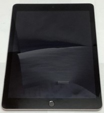 Apple iPad 9.7 " 5th Gen A1822 2017 32GB Wi-Fi Silver AS IS