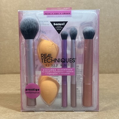 Real Techniques Everyday Essentials Brush Set