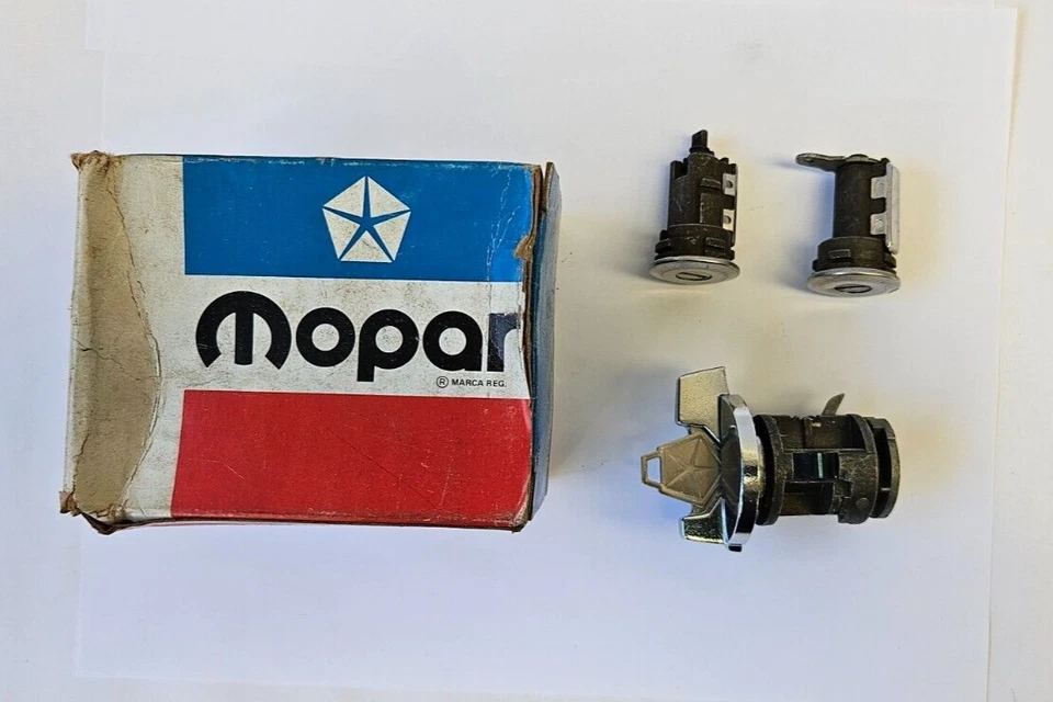 1972 Plymouth Dodge Chrysler зажигания и дверной замок 3670672 новый из старых запасов - Изображение 3 из 4