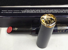 Lápiz labial extra sedoso Cle de Peau Beaute 131 Touche de Rouge 0,07 oz/2 g nuevo en caja