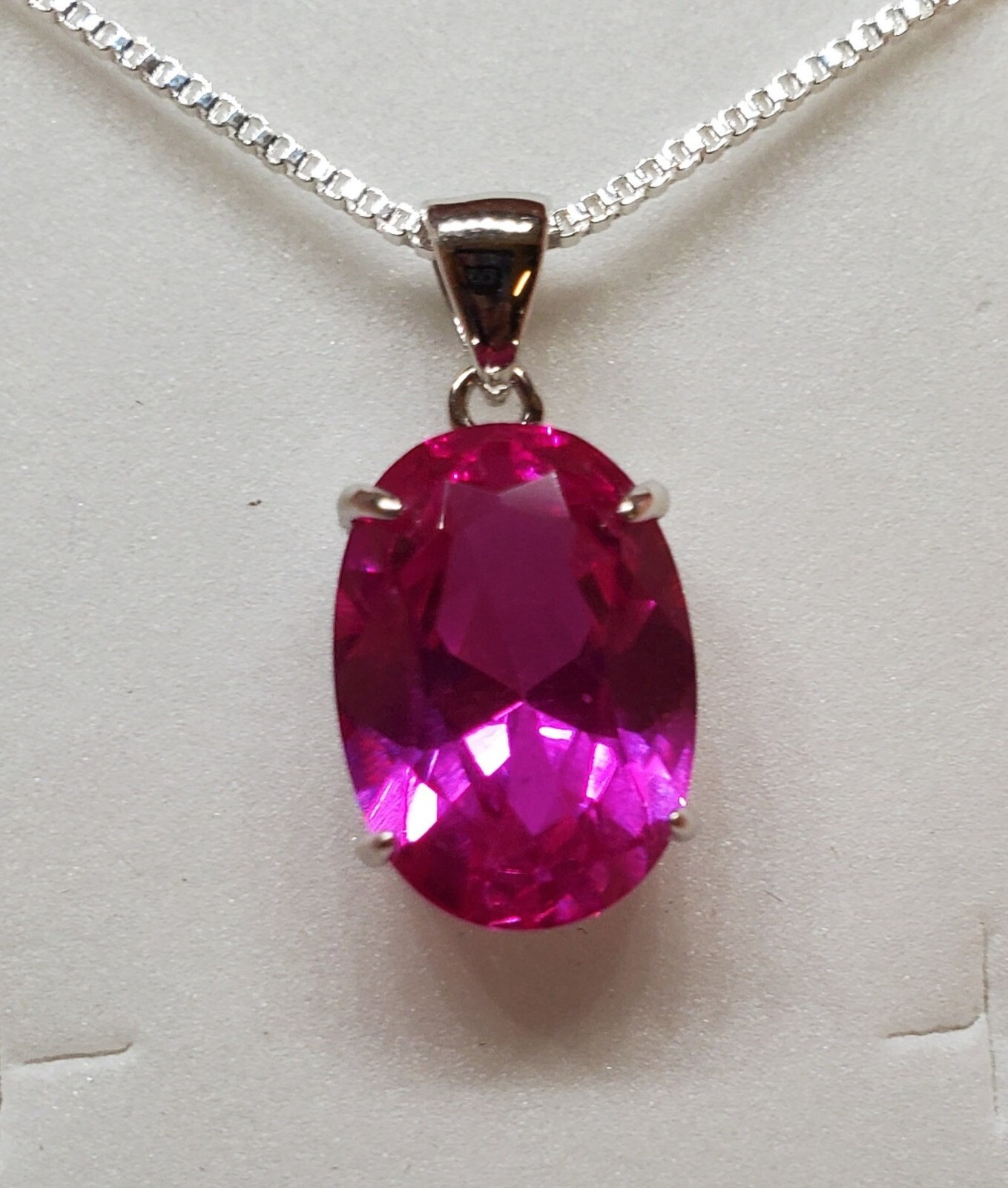 28.39Ct Natural Pink Sapphire Oval Cut 925 Silver Pendant Gift for Women
